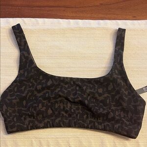 Vuori Black Patterned Wireless Sports Bra Size M